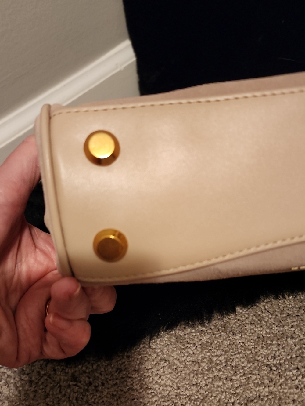 Price Drop ♡♡♡ Verano Hill Suede Shoulder Bag - Picture 8 of 16